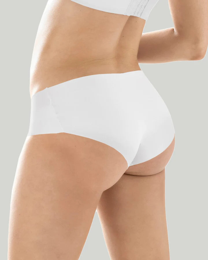 Panty hipster invisible ultraplano sin elásticos y de pocas costuras